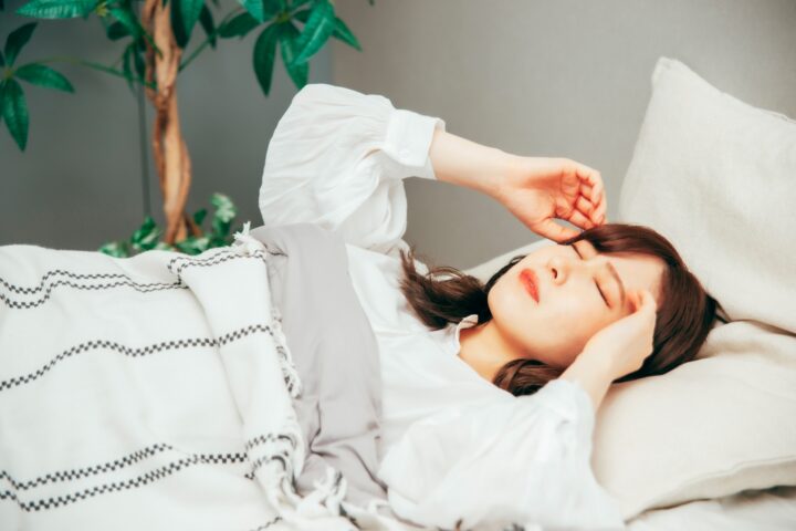 眠れない夜と重い頭に効く頭皮ケアの画像